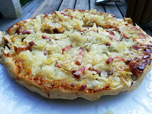 Tatin aux oignons et au lard notrebonnefranquette