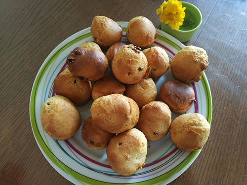 Muffins au miel et aux raisins secs